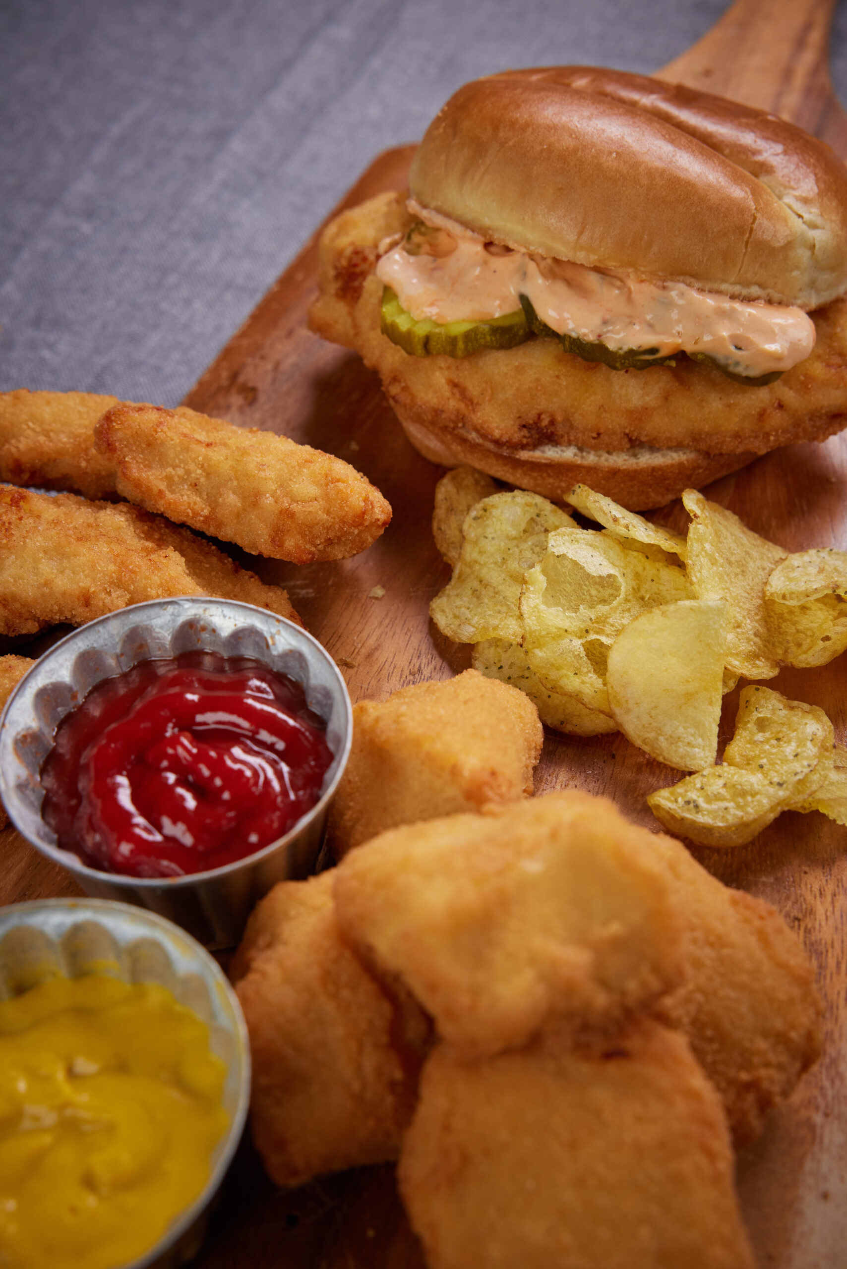 The Ultimate Chicken Burger: A Taste of Perfection from DD Poultry